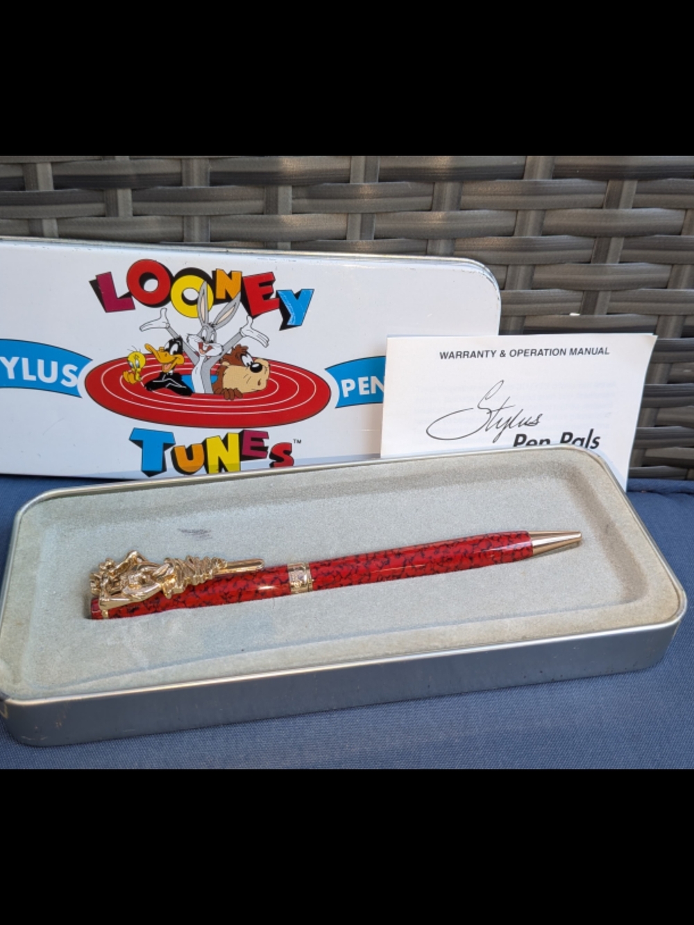 Vintage 1994 Tasmanian Devil Pen Red /Gold w/case
